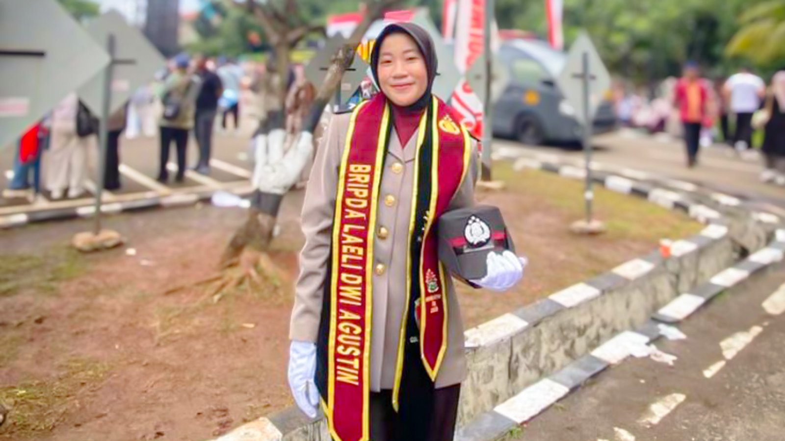 Alumni SMA Al-Hasra Lulus Pendidikan Pembentukan Bintara Polisi Khusus Wanita (Polwan)