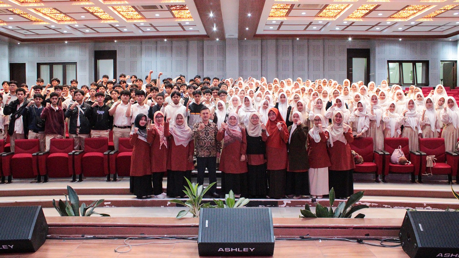 Visit Campus SMA Al-Hasra ke Kampus Top Bandung